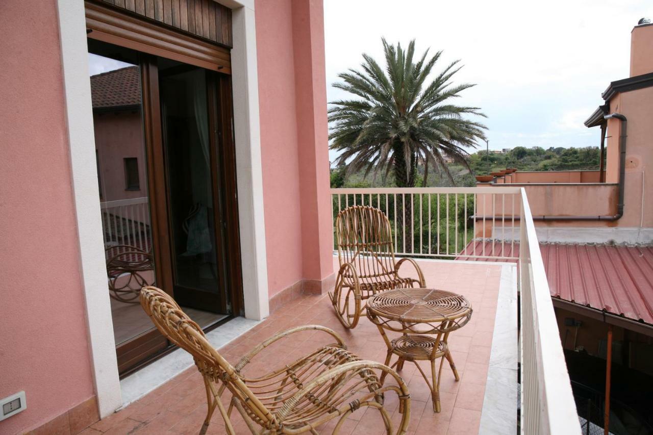 Route 114 Apartment Acireale Exterior photo